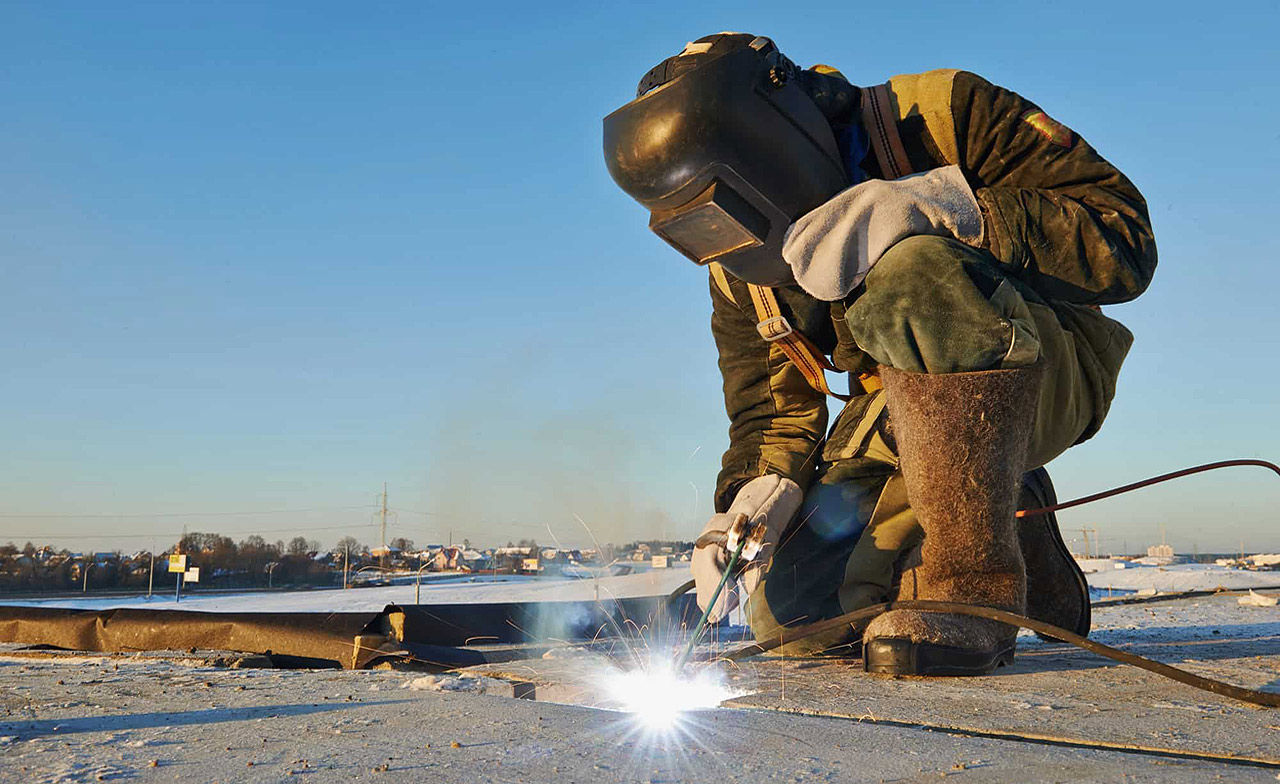 Montaje e ingeniería de estructuras de acero